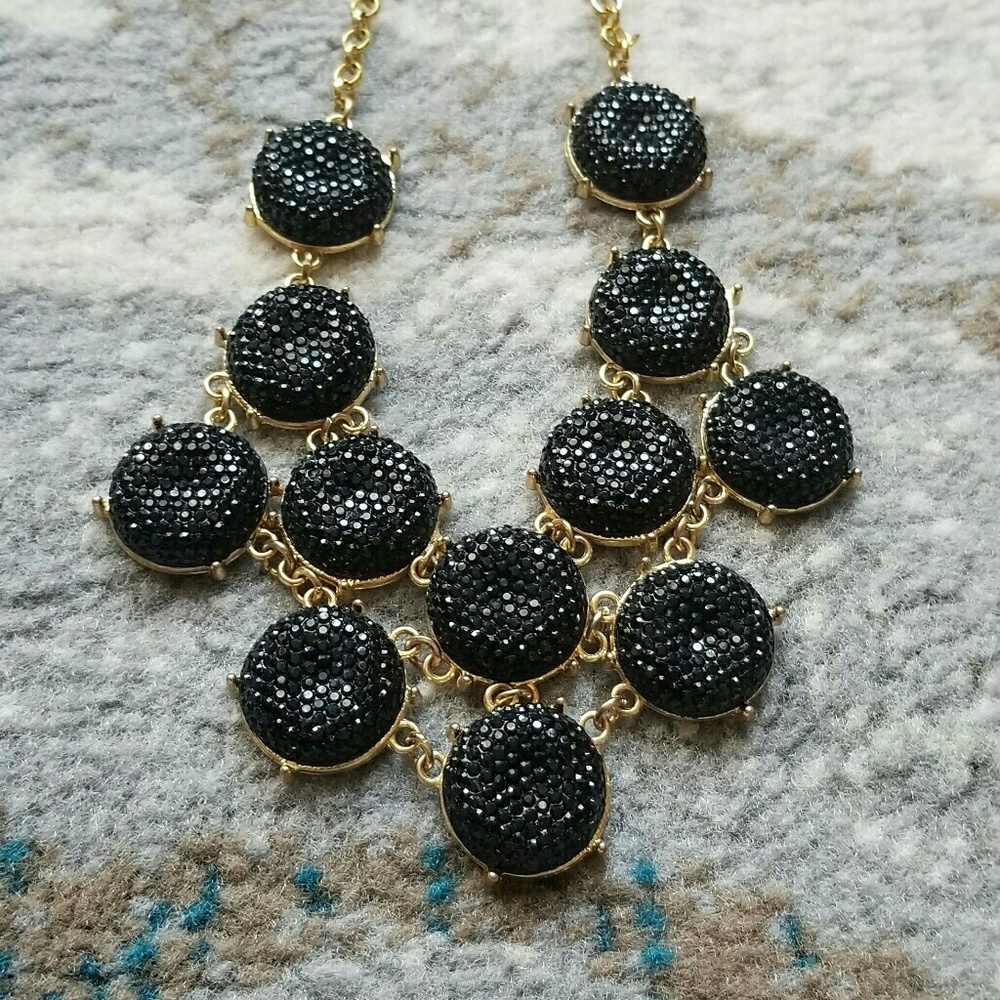 statement Necklace - Picture 3 of 4